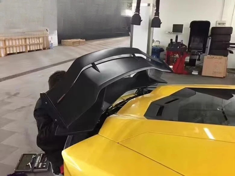 Aventador Lp700 Carbon Fiber GT Rear Wing Aventador Spoiler Fender Automobile Fender Spoiler Rear Trunk Spoiler